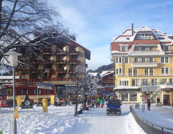 CapriceWengen's tweet photo. NEW president appt/d to DHO #Wengen - one of the oldest ski clubs in the world @DHOWengen http://t.co/IIEVgvYGSH http://t.co/VDNZ3MVshN