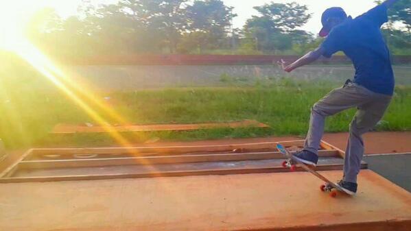 WooodPushers's tweet photo. The homie @grandtheftondo #skatelife #skateboarding http://t.co/BMlIShbNGP