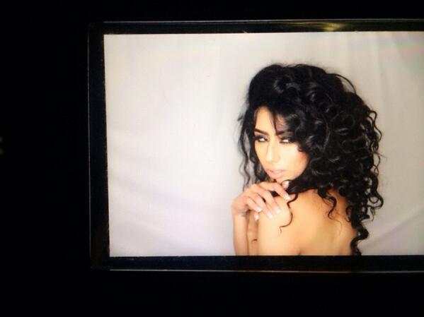 gina_badhen's tweet image. A lil something up my sleeve.. #comingsoon #flippedthescript