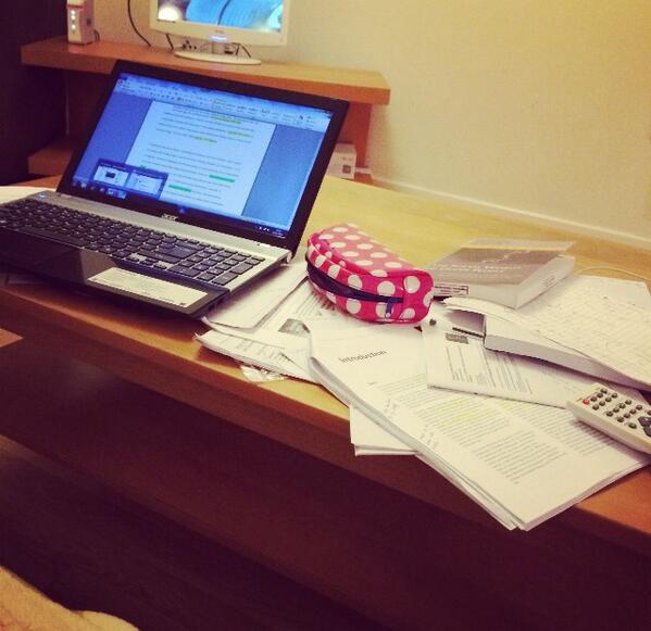 Jen_Willoughby's tweet image. Action packed weekend.... Love it!!!
#FML #3rdyearproblems #assignementhell 🙈📝📚