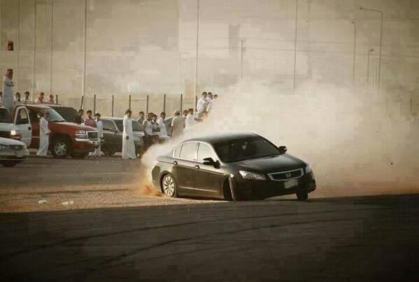 Turkey_JDM's tweet photo. Bu Araplar Kendini Aştı Artık :)) http://t.co/aSvO8dOsWh