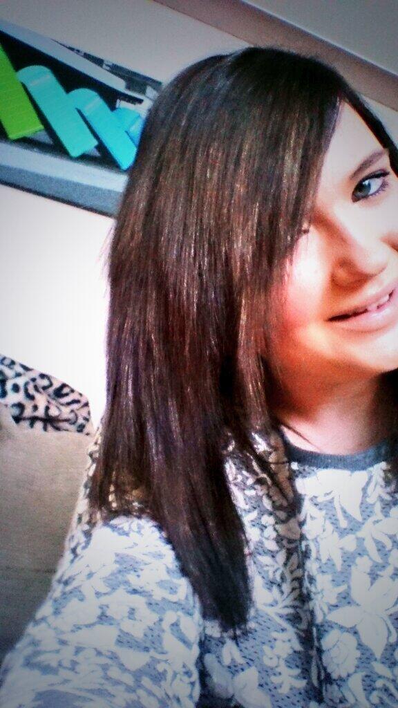duckers_chaz's tweet image. Natural hair is back :D wooo #feelingnormal #selfie #brunette