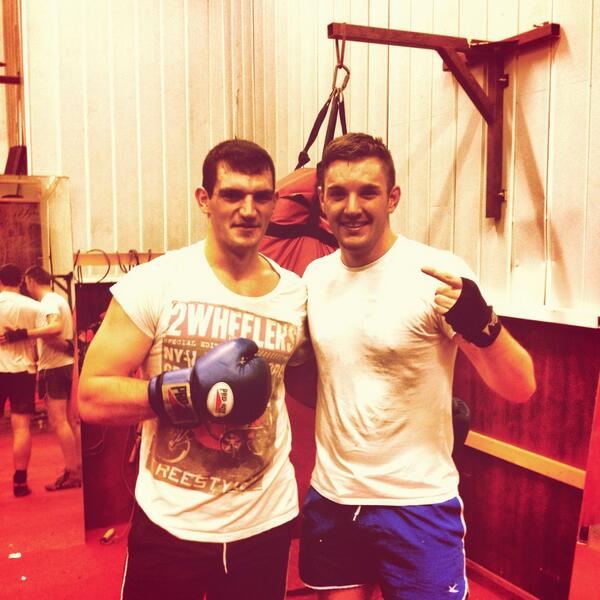 OwenPStone's tweet photo. Sparring with lads from the army. #2014MyYear #Vitali #ToTheTest #Box2Win http://t.co/M6BHg5aEBT