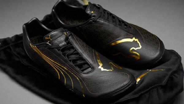 BootCollector's tweet photo. @studs_up Interested in these? 109/160 http://t.co/AjjPqoIy16