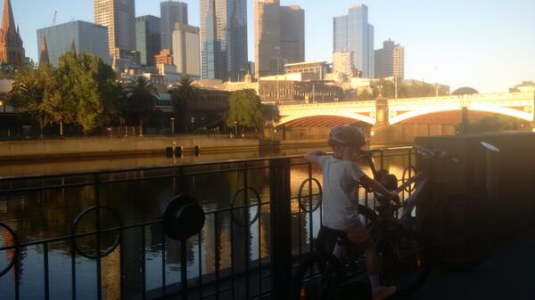 robbothatwit's tweet image. Beautiful night for a ride with Jackson along the yarra, also impressed with his sock height #europro #melbourne