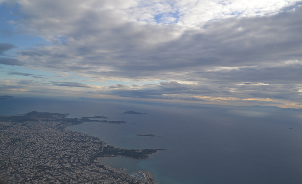kgiarikani's tweet photo. Η ομορφιά της Αθήνας από ψηλά. http://t.co/NAQkUpUTNE