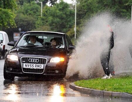 FarmTyres's tweet photo. After a wet weekend you might be tempted, remember this can seriously affect your tracking. We check it for free! http://t.co/lcprvZuwLI