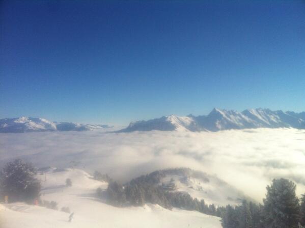 HarryHillas's tweet photo. Top of the mountain Austria http://t.co/QuAV1trDaE