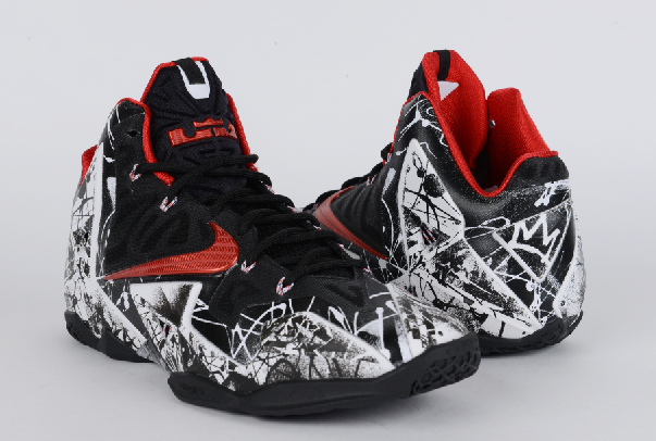 Nike lebron store 11 graffiti