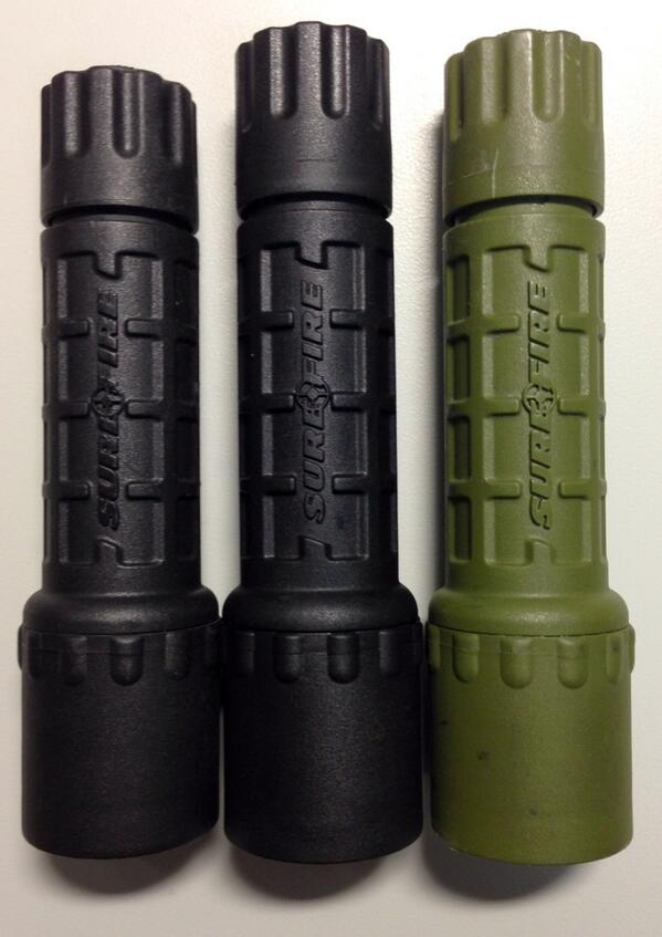 SUREFIRE G2ナイトロンシェアファイア カーキー色 SUREFIRE G2ナイトロンシェアファイア カーキー色 SUREFIRE G2