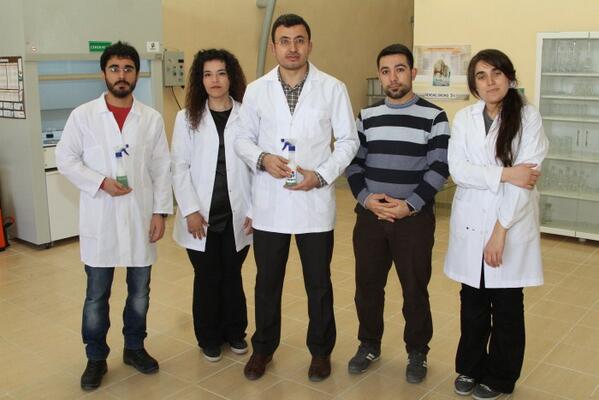 bozokedutr's tweet photo. ÜNİVERSİTEMİZ ÖĞRETİM ÜYESİ İÇİLEBİLİR TABLET CAMSİL GELİŞTİRDİ

Detaylı bilgi için: https://t.co/SNwfGDnCZR http://t.co/5BzuTsvleh