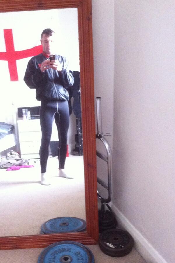twerdy71's tweet photo. i love my lycra a little too much sometimes ;-) http://t.co/GQiwYOO1uP