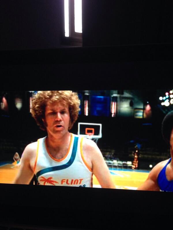 giteau_rugby's tweet photo. Pre game pump up movie... #semi-pro http://t.co/lAg0JrOA77