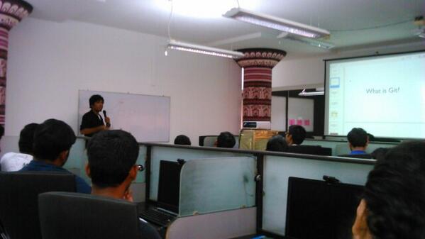 kanadenipun's tweet image. @GDGChennai event #Googleappscripts. 
Talk on #git by @ijeyanthan