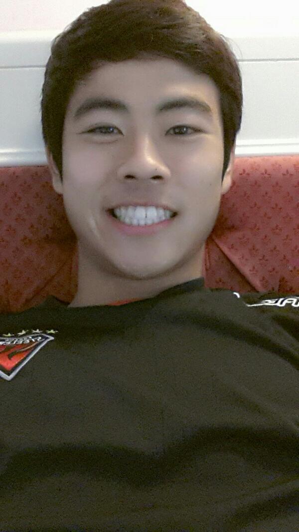 good_KH10's tweet photo. 생존신고2 http://t.co/jvh0m10Awy