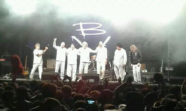 <a href="/Labersuit1/">Bersuit Vergarabat</a> chicos que bueno que estuvo el recital...genios!! Allen RN