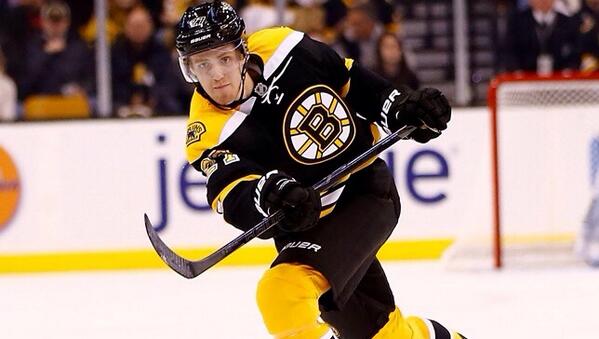 PuckPictures's tweet photo. Dougie Hamilton makes his way back today after an absences due to a concussion ! http://t.co/k5okPf33KQ