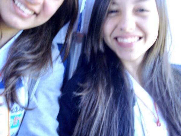 GabrielleTR's tweet photo. Uma dor inexplicável vendo seu carro ir embora.. N dá nem pra acreditar.. Vou morrer de saudade, só eu sei o quanto! http://t.co/uzOfTFmAlA