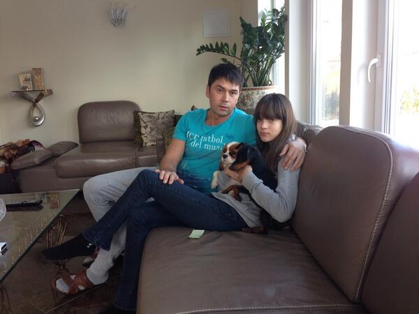 Politov_Nana's tweet photo. Отдыхаем на даче под Берлином #Alibasov_Bari #NaNax #NaNa #Politov #НаНа http://t.co/b0vsVxYRVT