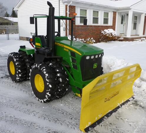 Ch_Dionne's tweet photo. “@turfnet: Check out this hobbyist-customized and extended 23 hp Steiner. http://t.co/IJ2JJgt0A3 http://t.co/jhgoBX04To” @stx325