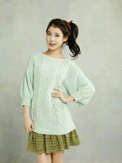 IU93fake's tweet photo. Nu ava♥ http://t.co/3OaCS3MZr9