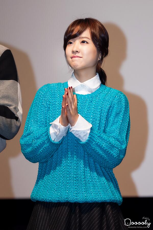 [14.01.25] 영화'피 끓는 청춘' 무대인사 박보영 직찍 sample #1 by 둘리Translate post