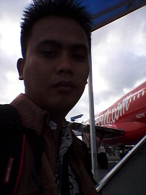 KApriandi tweet picture