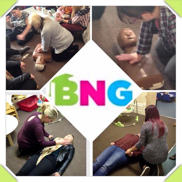 SusanMcGhee123's tweet photo. Fully accredited certificated #firstaid #training time &amp; venue to suit you...contact @BNGTraining 
☎️0800 783 1103 http://t.co/Y9VDW3tq32