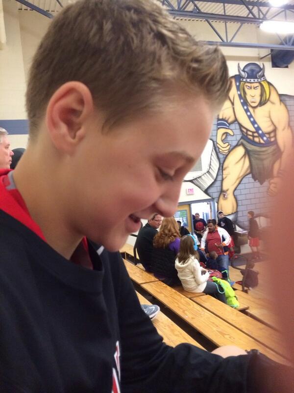 ryan_porcaro's tweet photo. follow by bro @isaacward9 http://t.co/0rgrGIO94Q