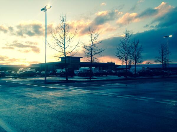 LondonElectricDesign tweet media