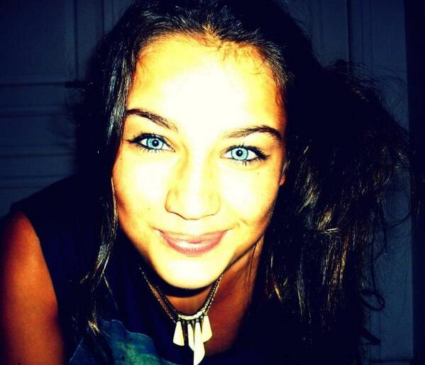 PostBad_PostBad's tweet photo. #PostBadEyes http://t.co/FZ9vpwBlCm