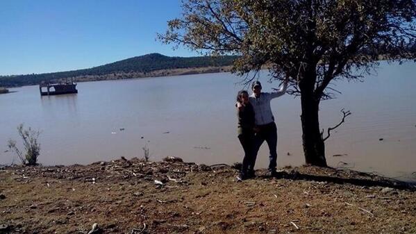 fFeLiiPeEe's tweet photo. Agusto en la presa abram gonzales http://t.co/fGEW7vrIEO