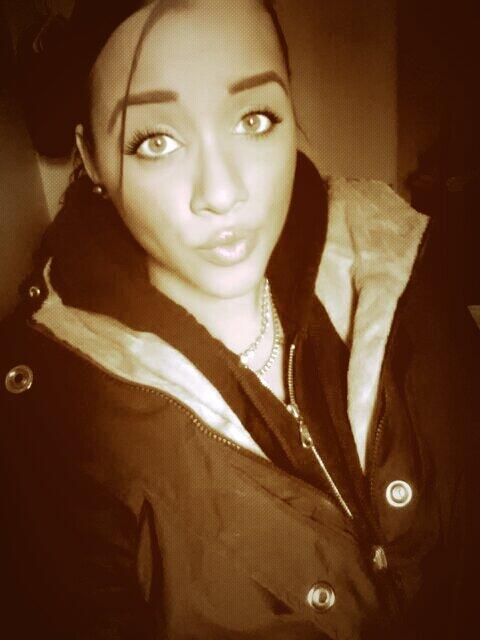 Papi its fukkin cold outside http://t.co/v2xeRm3EWG