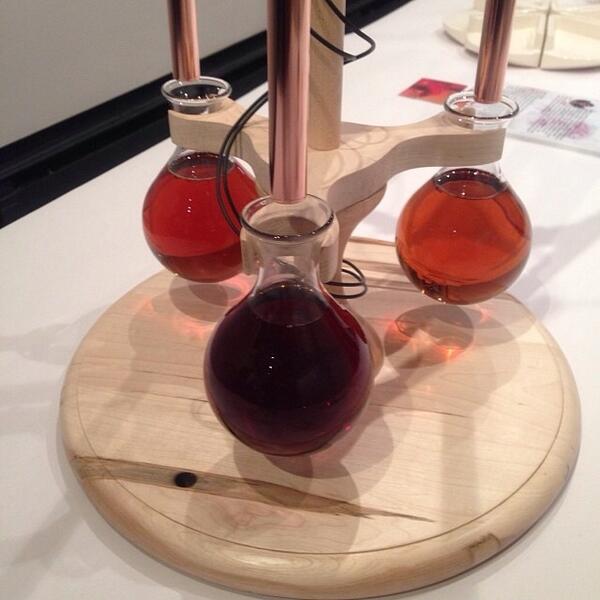 mocoloco's tweet photo. MOCO@ #TorontoDesignWeek: Maple syrup on a maple frame at Not Forkchops. #immliving #TODO14 http://t.co/AGWnEfZhIf