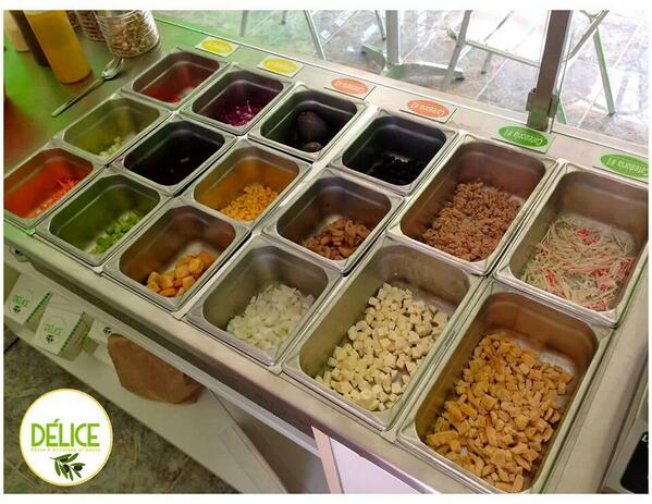 Delicetuxtla's tweet photo. En delice tu eres el chef, arma tu ensalada con nuestra barra de ingredientes naturales desde $59 @TuxRecomienda http://t.co/4WwzdRRxjY