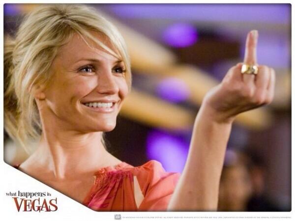 MSvischeva's tweet photo. Хочу свадебную церемонию в Вегасе 💍 http://t.co/1fZFpjfxZA