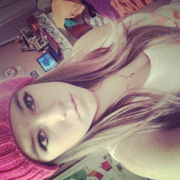 roxymester tweet picture