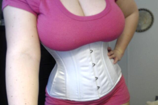 Loving my new white CS426 from @orchardcorset!  Thank you @Mommyx2kv and @DaveBurns19 ! http://t.co/<a class="tags" target="_blank" title="On Twitter" href="/?out=eyJ0eXAiOiJKV1QiLCJhbGciOiJIUzUxMiJ9.eyJpYXQiOjE3MjIzMjA2MDQsImlzcyI6InR3cG9ybnN0YXJzLmNvbSIsIm5iZiI6MTcyMjMyMDYwNCwiZXhwIjoxNzUzODU2NjA0LCJyZWRpcmVjdF91cmwiOiJodHRwczovL3R3aXR0ZXIuY29tL29yY2hhcmRjb3JzZXQifQ.vjrL7y8PQdgAAYWj99Qt7SWeJ1kreF9Q50knotG1B4KolDo8kKmukKByZImP7P08J-QG6xCavh1DpEb2lHQDQw">@orchardcorset</a><a href="/tag/tokenkeno"class="tags"><span>#tokenkeno</span></a>