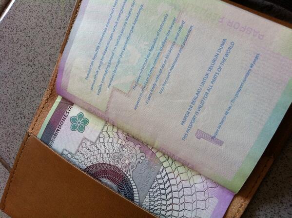 Passport wallet idr 150k nuwahardo.com