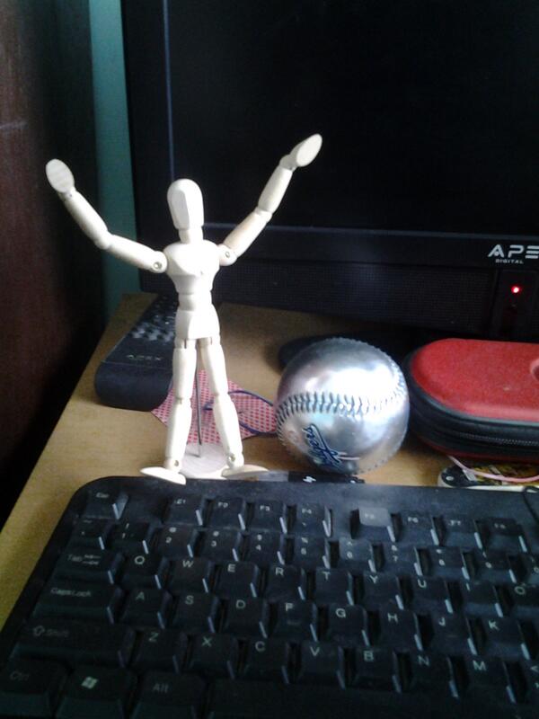iamdyosh's tweet photo. @CPriestman I dont talk to this.. but I beat the hell out of it http://t.co/svkYB9NsCS