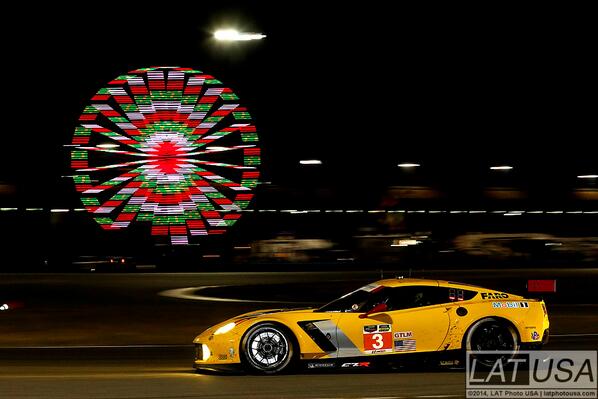 #Rolex24 @DISupdates at night: #3 <a href="/TeamChevy/">Chevrolet Racing</a> <a href="/CorvetteRacing/">Corvette Racing</a> of @janmagnussen <a href="/Antonio_Garcia3/">ANTONIO GARCIA</a> <a href="/Ryan_Briscoe/">Ryan Briscoe</a>