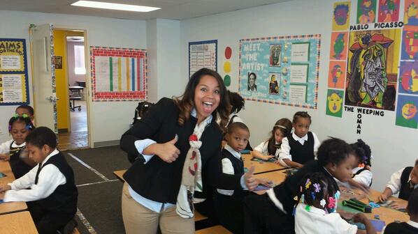 MsLounds216's tweet photo. Love kinderart !! #icanschools #arted http://t.co/dsdc0M6x4m