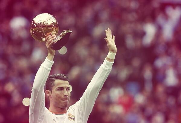 PedroMontero22's tweet photo. Cristiano Ronaldo es dios! http://t.co/Wlq5kUEeUC