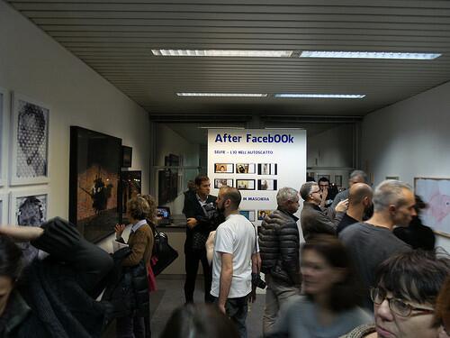 ylbert's tweet image. #DailyPhoto @ #PhotoPixel Project - C'è gente al #SetUpArtFair di Bologna, a photo by Yl... bit.ly/L4hPuL