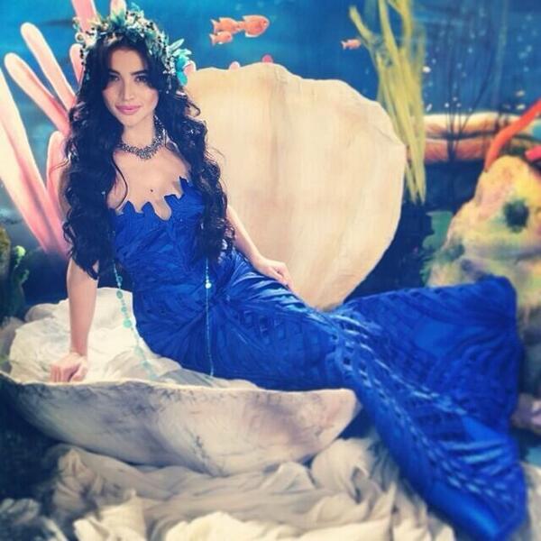 VhongAnneFP's tweet photo. Please support, Anne as DYESEBEL!! http://t.co/ia6AMarnep