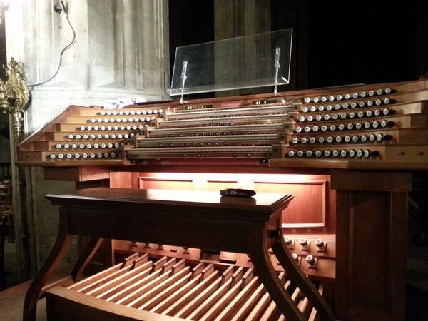 DrDiapason's tweet photo. An amazing experience playing at St Eustache while travelling in Paris. http://t.co/EPcxk4EIgo