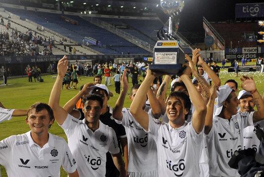 PZ10_Fans's tweet photo. Que buena foto! #PZ10 @pzeballos10 @DeneSanz http://t.co/mLjKYO7Q24