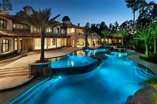 TheLuxuryThings's tweet photo. Dream back yard. http://t.co/Sa10gUyzHA
