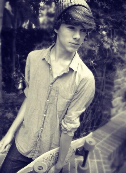 BrentRivera tweet picture