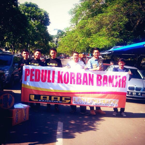 Lenteng Agung Auto Sport BANDUNG "Peduli banjir" #Respect #BravoLAAS
